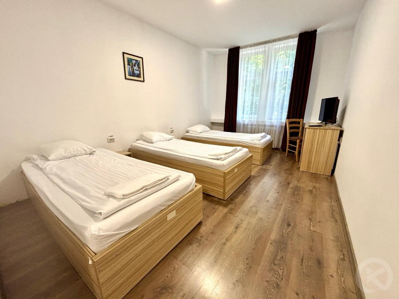 Castle Garden Hostel Árkos 712167 thumb