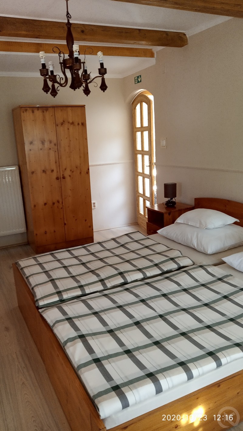 Agod Apartman  Gyula 690805 thumb