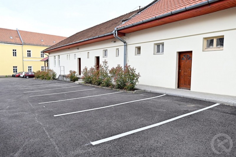 Merlot Hotel Eger 708000 thumb