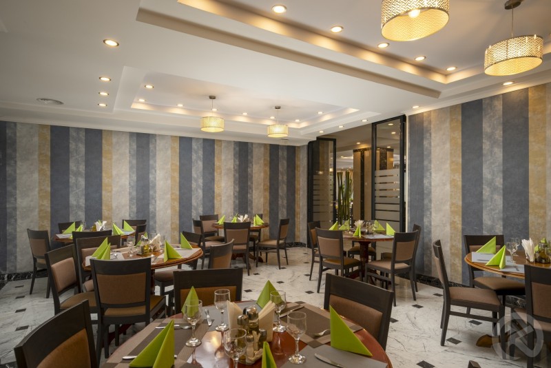 HOTEL SARMIS DEVA Déva 711422 thumb