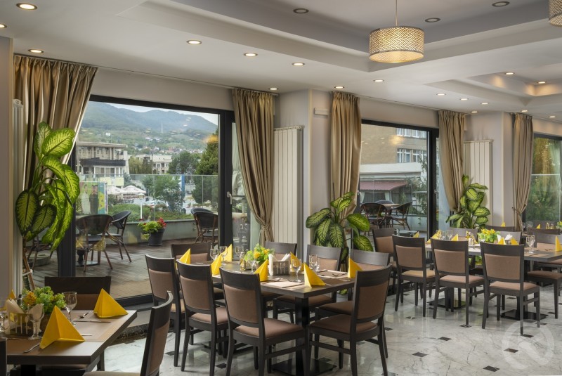 HOTEL SARMIS DEVA Déva 711419 thumb