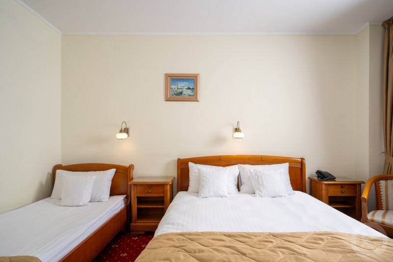 HOTEL MOLDOVA Jászvásár 712808 thumb