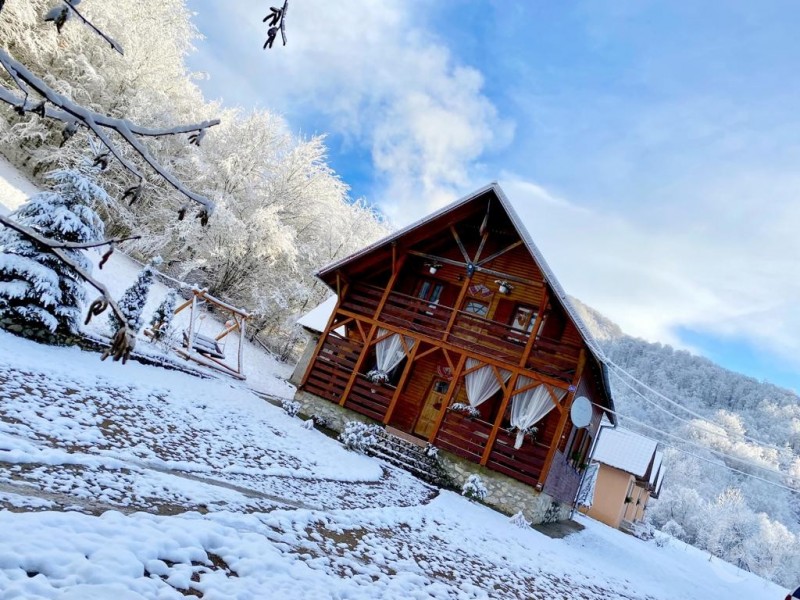 Mădălin Kulcsosház Vasaskőfalva 683839 thumb