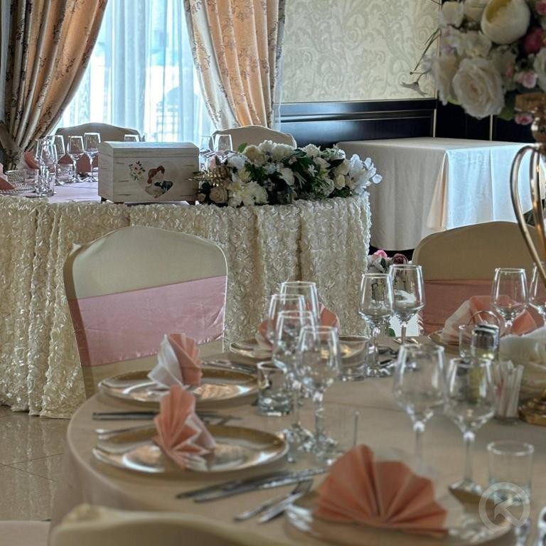 AMBASSADOOR SZÁLLODA Jászvásár 713575 thumb