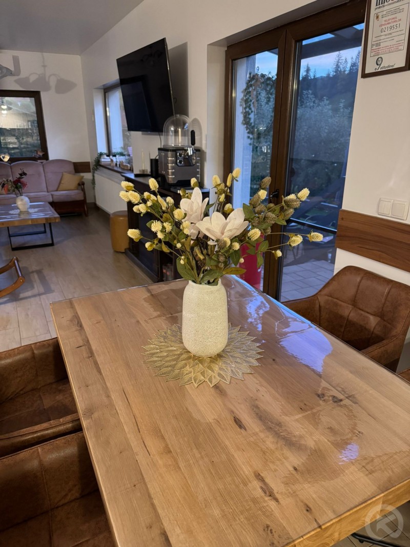 Casa Lipan Kolibica – Jacuzzi-s hegyi vendégház a tó közelében Kolibica 713290 thumb