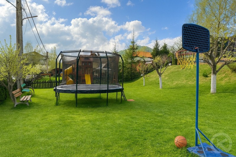 Casa Lipan Kolibica – Jacuzzi-s hegyi vendégház a tó közelében Kolibica 713271 thumb