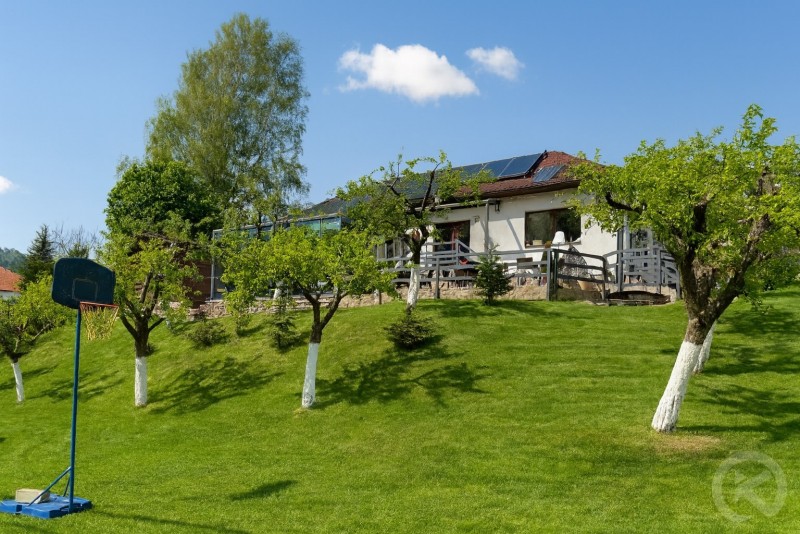 Casa Lipan Kolibica – Jacuzzi-s hegyi vendégház a tó közelében Kolibica 713273 thumb